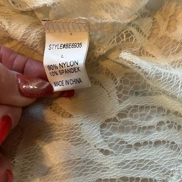 Papermoon Sz Large Short Sleeve Cream Off White Peplum Lace Crochet Cut Out - Picture 11 of 11